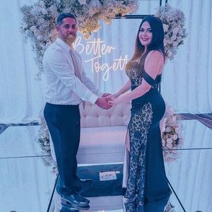 Selling this beautiful dress from fashion nova size XL.